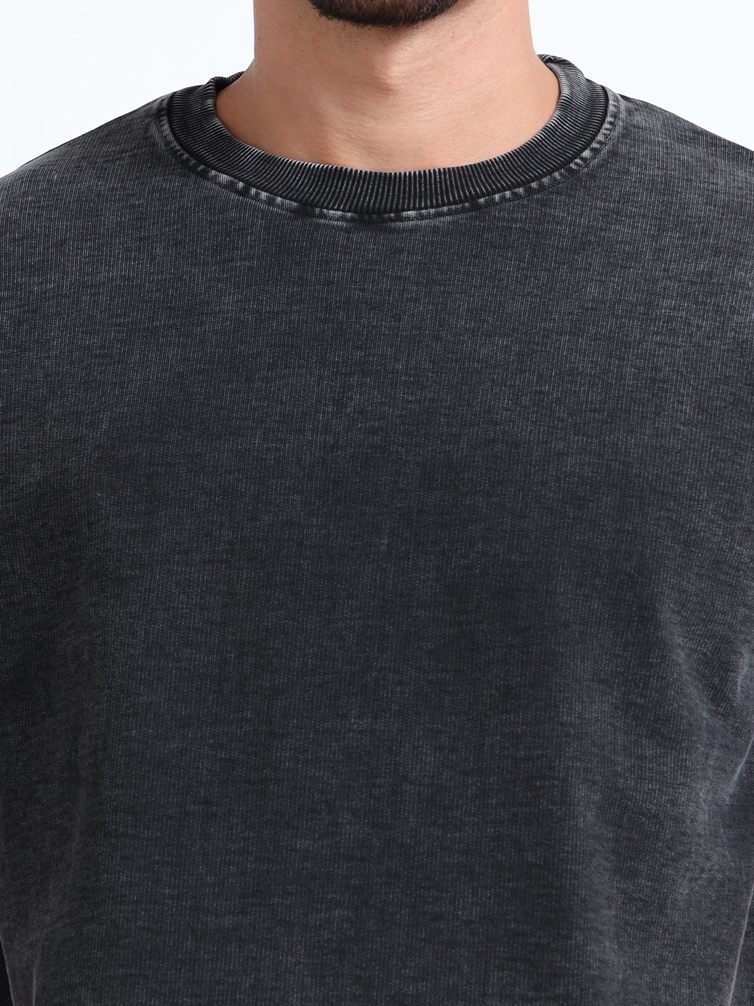 ACIDWASH- SOLID 350 GSM OVERSIZE TSHIRT